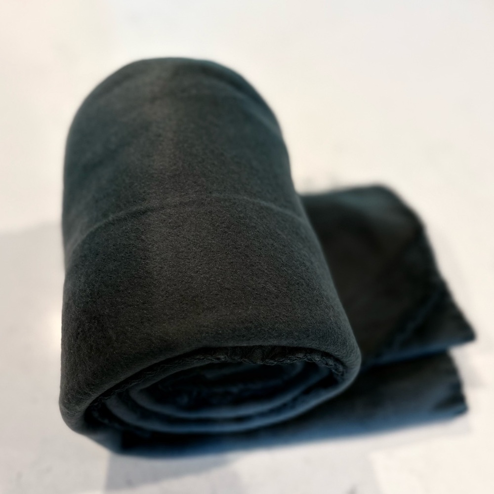 Dark Gray Soft Throw Blanket - Soft Cozy Home Blanket NWOT - Picture 2 of 7